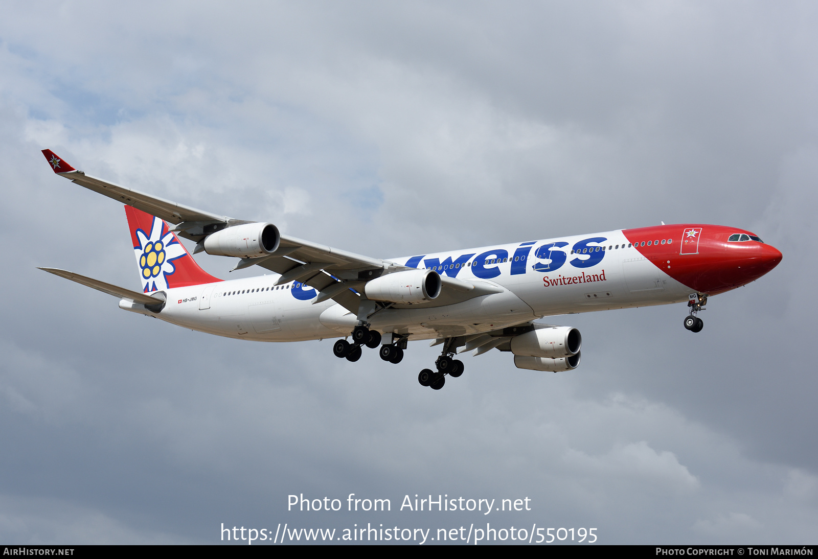 Aircraft Photo of HB-JMG | Airbus A340-313 | Edelweiss Air | AirHistory.net #550195