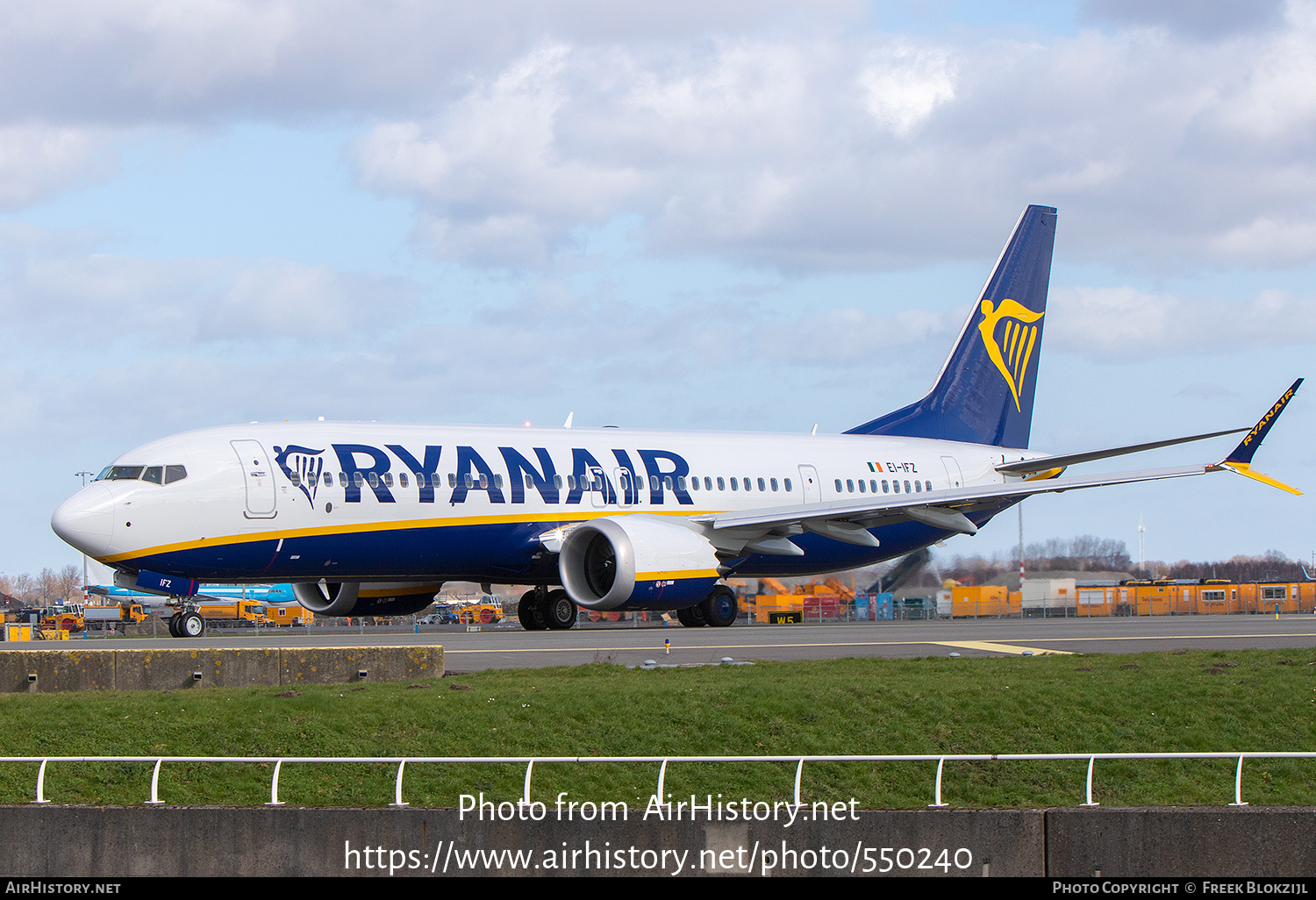 Aircraft Photo of EI-IFZ | Boeing 737-8200 Max 200 | Ryanair | AirHistory.net #550240