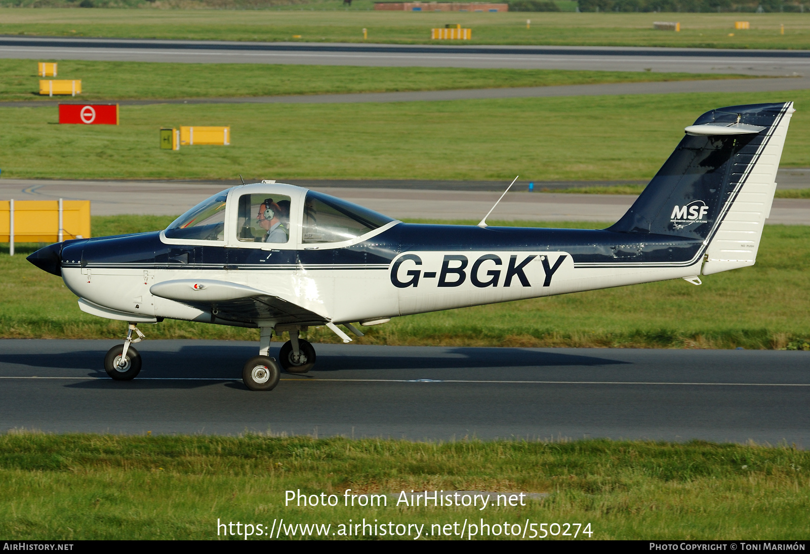 Aircraft Photo of G-BGKY | Piper PA-38-112 Tomahawk | MSF - Manchester School of Flying | AirHistory.net #550274