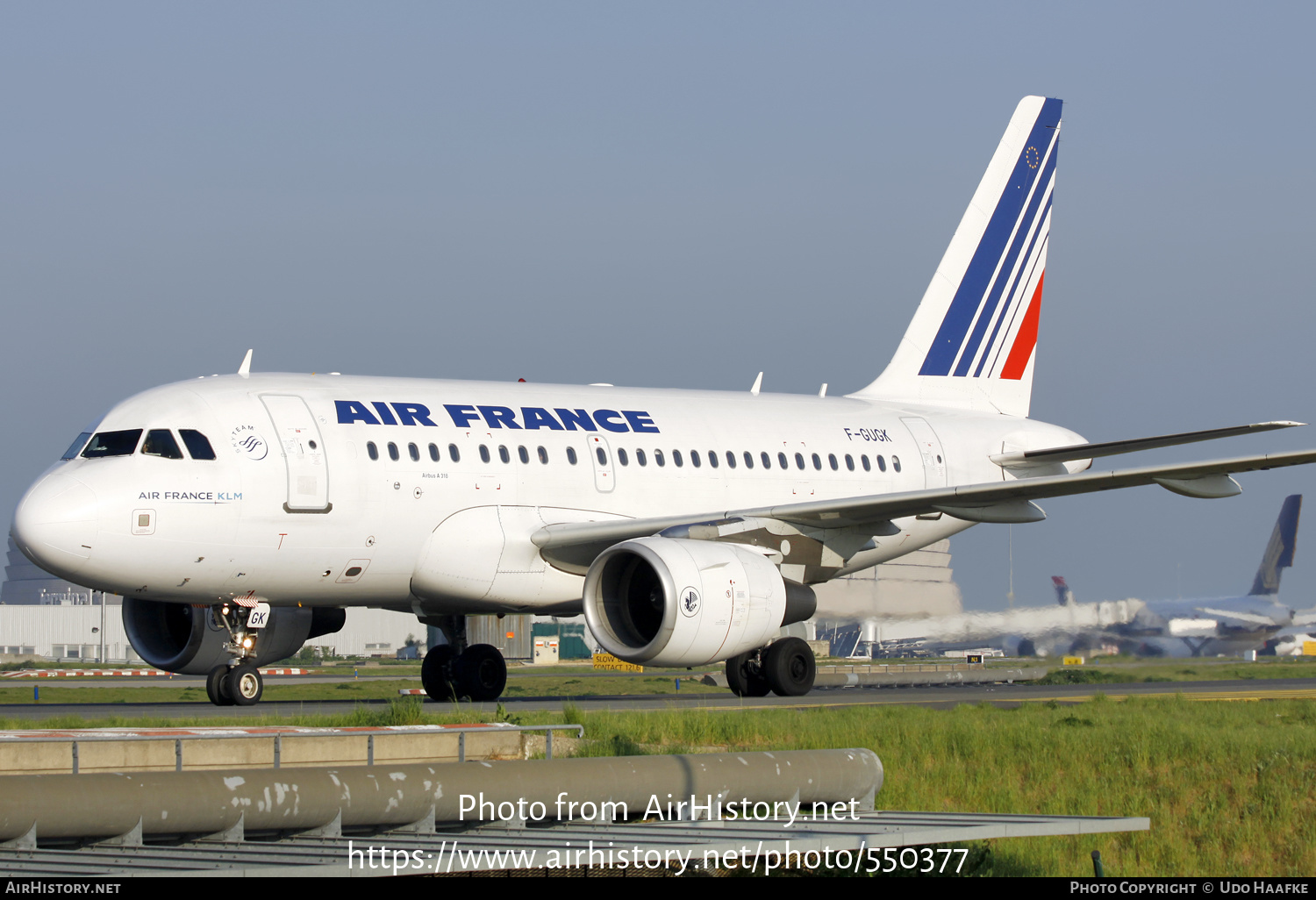 Aircraft Photo of F-GUGK | Airbus A318-111 | Air France | AirHistory.net #550377