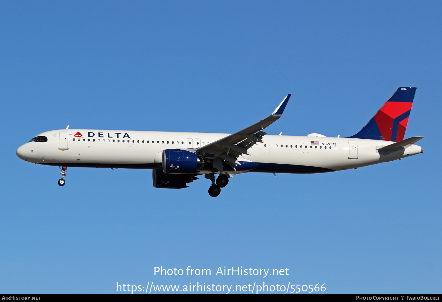 Aircraft Photo of N526DE | Airbus A321-271NX | Delta Air Lines | AirHistory.net #550566