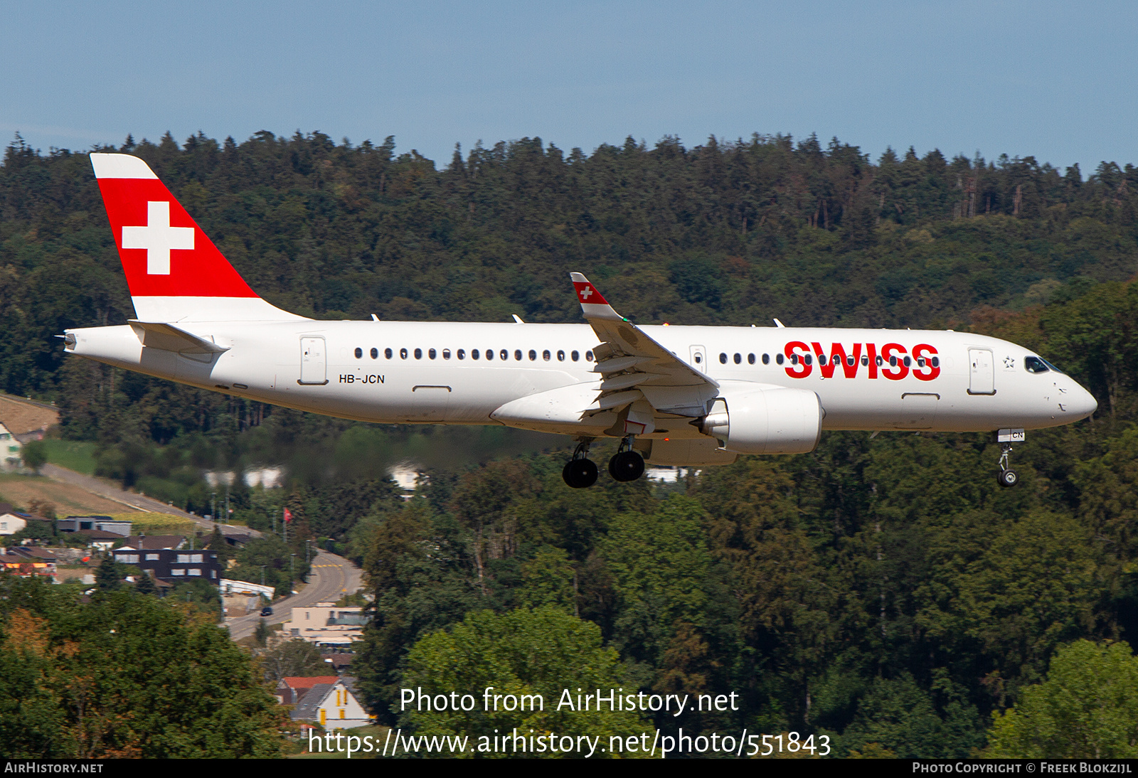 Aircraft Photo of HB-JCN | Airbus A220-371 (BD-500-1A11) | Swiss International Air Lines | AirHistory.net #551843