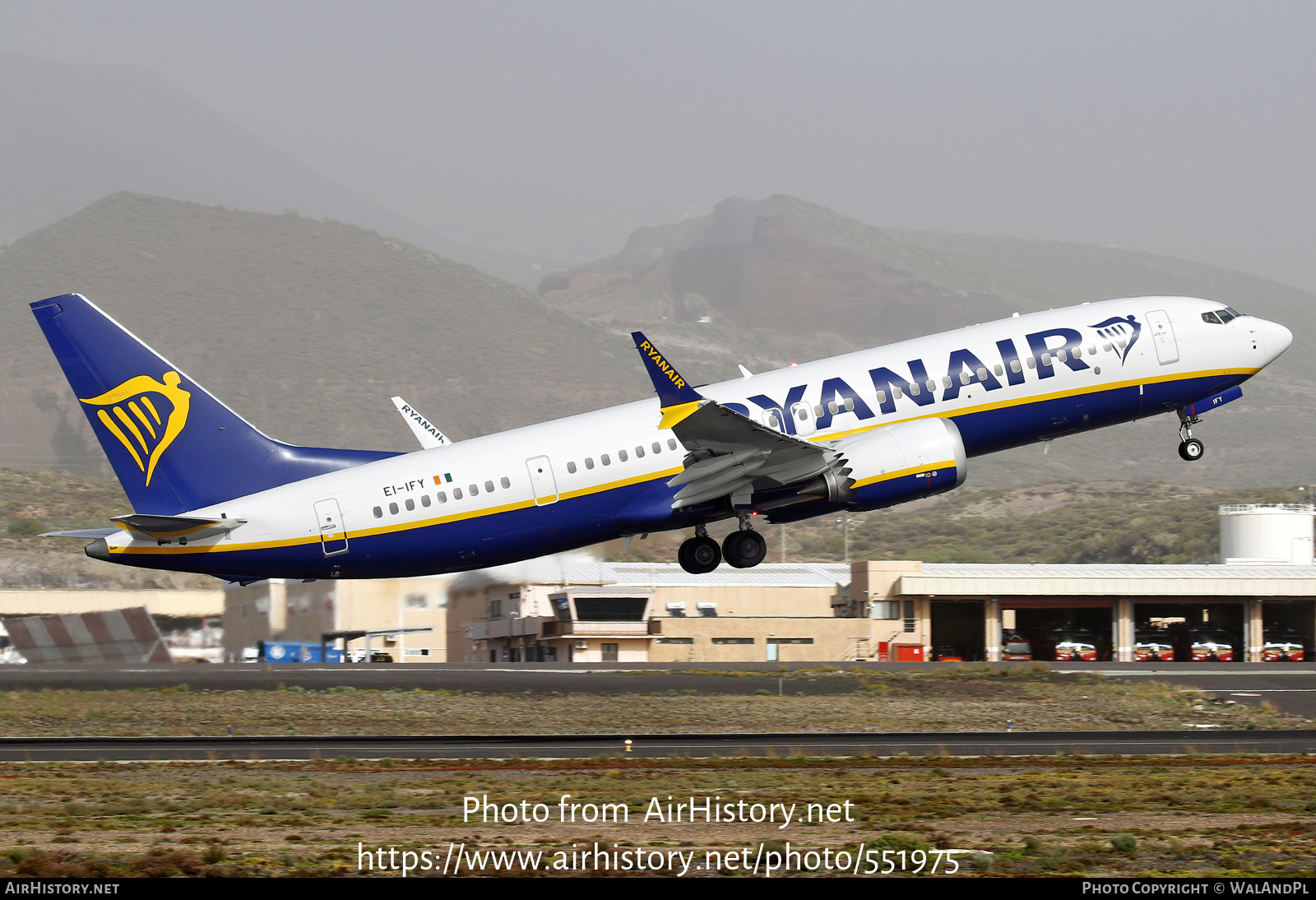 Aircraft Photo of EI-IFY | Boeing 737-8200 Max 200 | Ryanair | AirHistory.net #551975