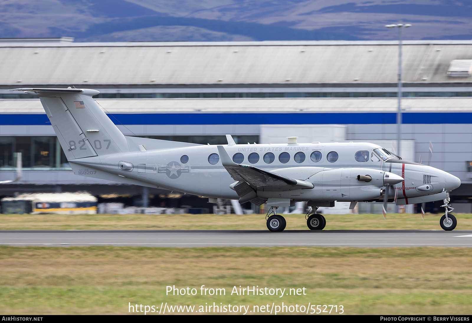 Aircraft Photo of 168207 | Hawker Beechcraft UC-12W Huron (B300C) | USA - Marines | AirHistory.net #552713