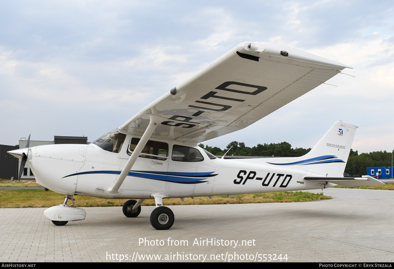 Aircraft Photo of SP-UTD | Cessna 172S Skyhawk SP | AirHistory.net #553244