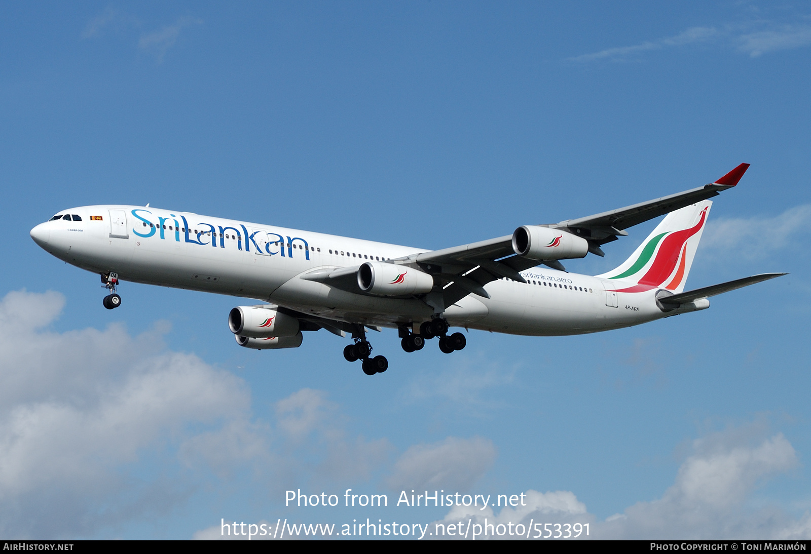 Aircraft Photo of 4R-ADA | Airbus A340-311 | SriLankan Airlines | AirHistory.net #553391