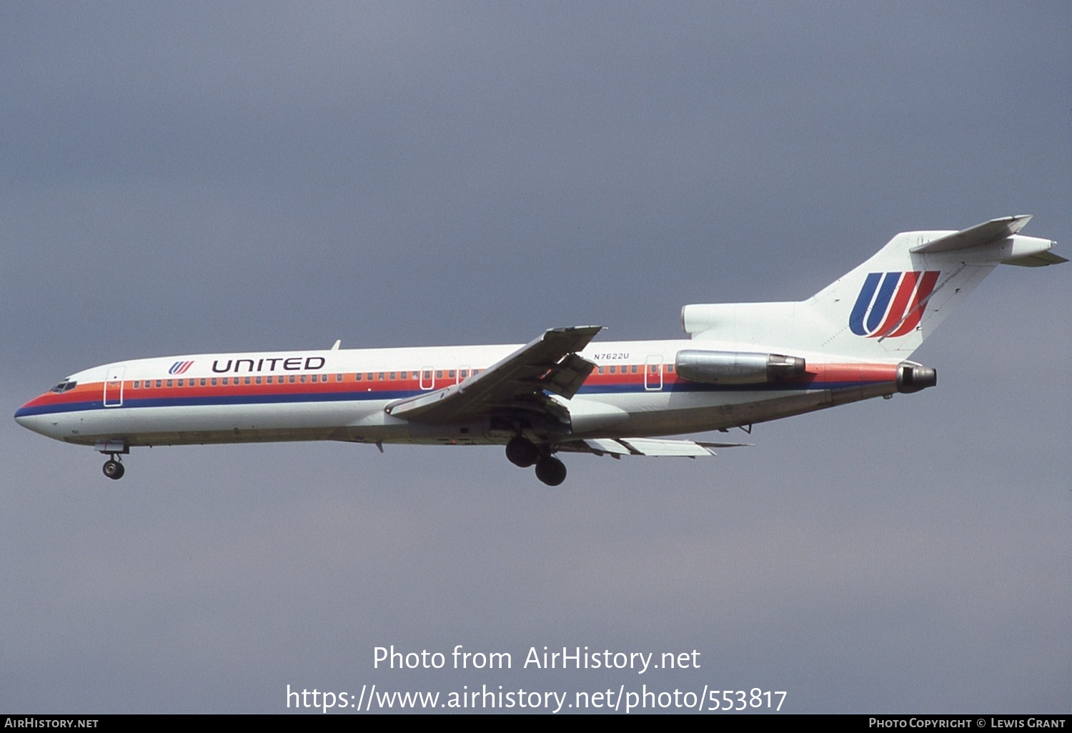 Aircraft Photo of N7622U | Boeing 727-222 | United Airlines | AirHistory.net #553817