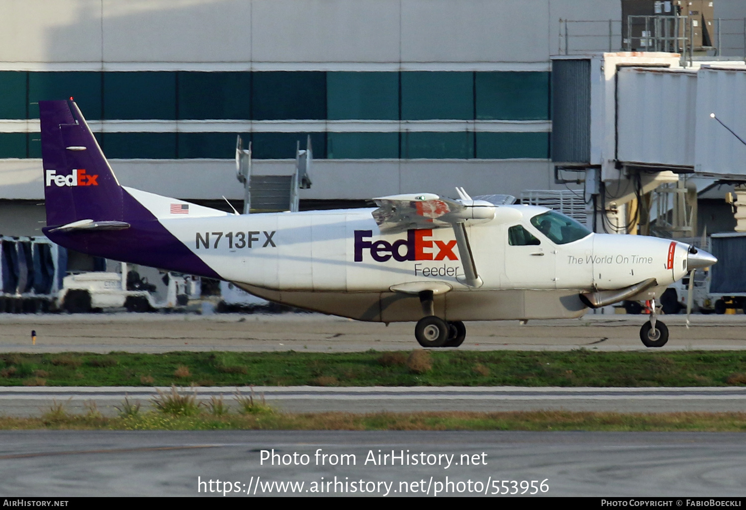 Aircraft Photo of N713FX | Cessna 208B Super Cargomaster | FedEx Feeder | AirHistory.net #553956