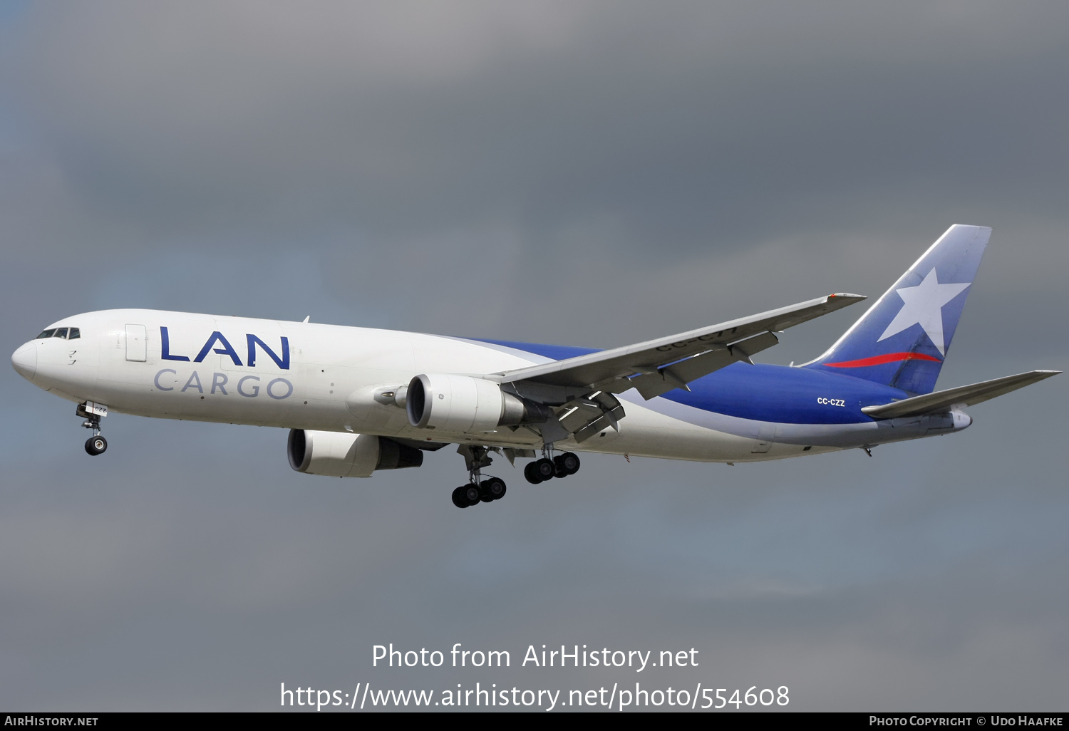 Aircraft Photo of CC-CZZ | Boeing 767-316F/ER | LAN Cargo | AirHistory.net #554608