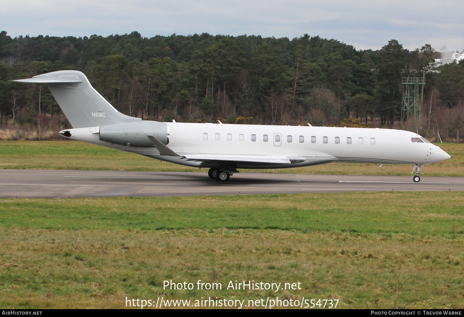 Aircraft Photo of N88C | Bombardier Global 7500 (BD-700-2A12) | AirHistory.net #554737