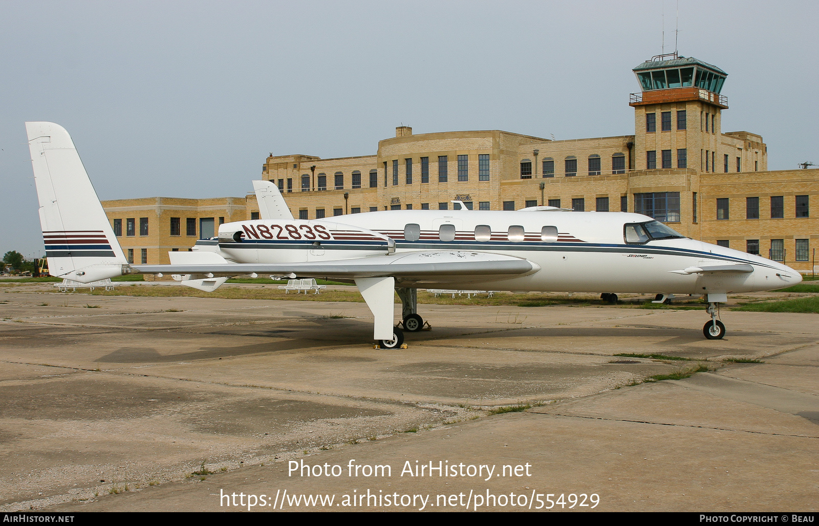 Aircraft Photo of N8283S | Beech 2000A Starship 1 | AirHistory.net #554929