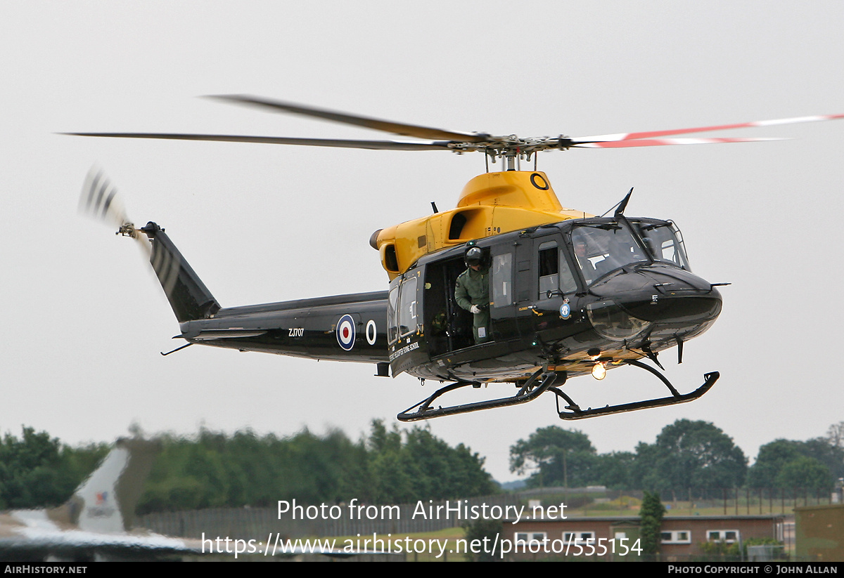 Aircraft Photo of ZJ707 | Bell 412EP Griffin HT1 | UK - Air Force | AirHistory.net #555154