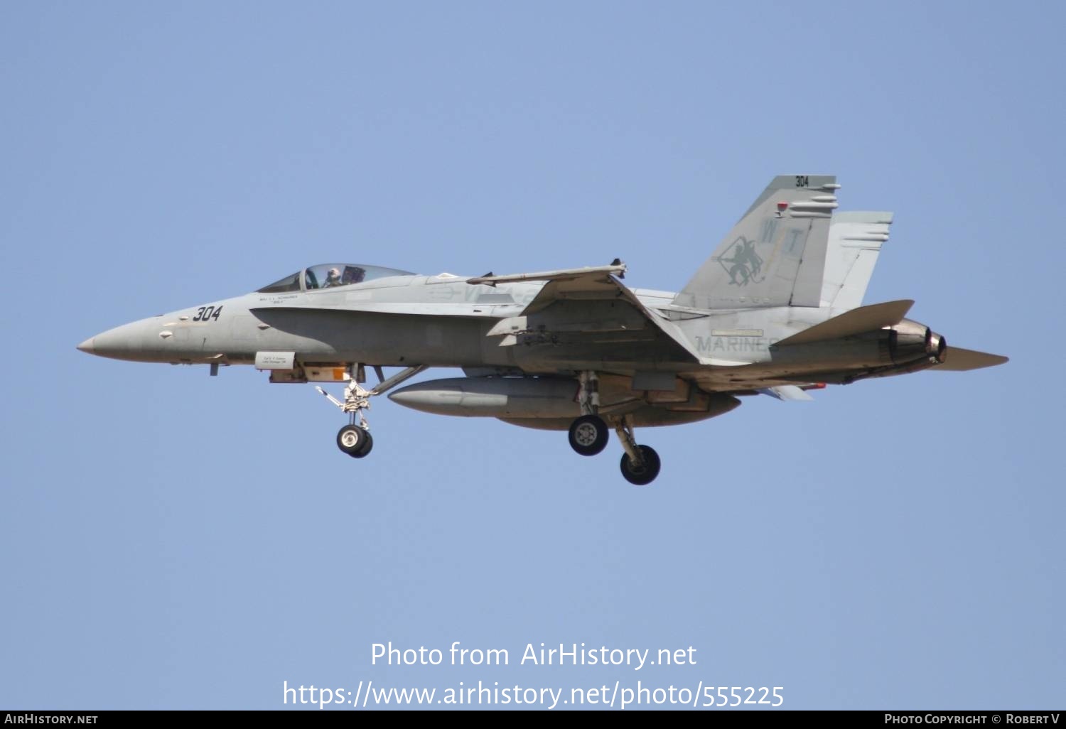 Aircraft Photo of 164698 | McDonnell Douglas F/A-18C Hornet | USA - Marines | AirHistory.net #555225