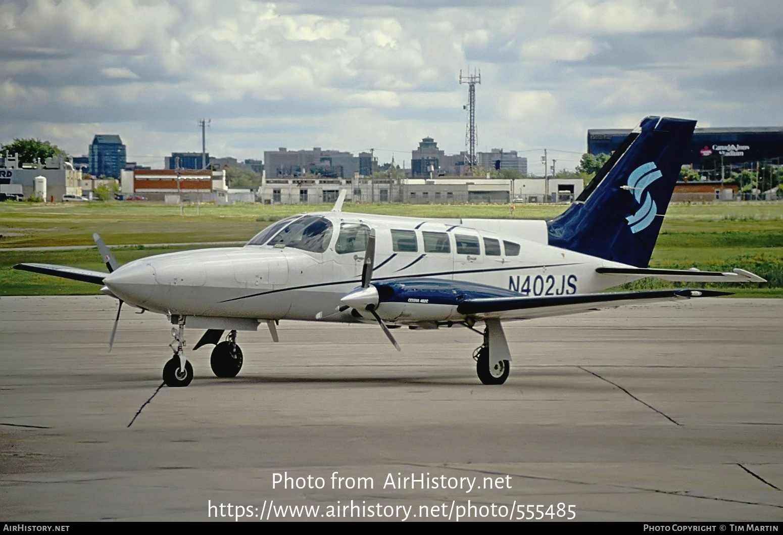 Aircraft Photo of N402JS | Cessna 402C | Skyward Aviation | AirHistory.net #555485