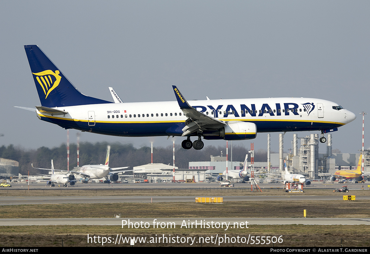 Aircraft Photo of 9H-QDG | Boeing 737-800 | Ryanair | AirHistory.net #555506