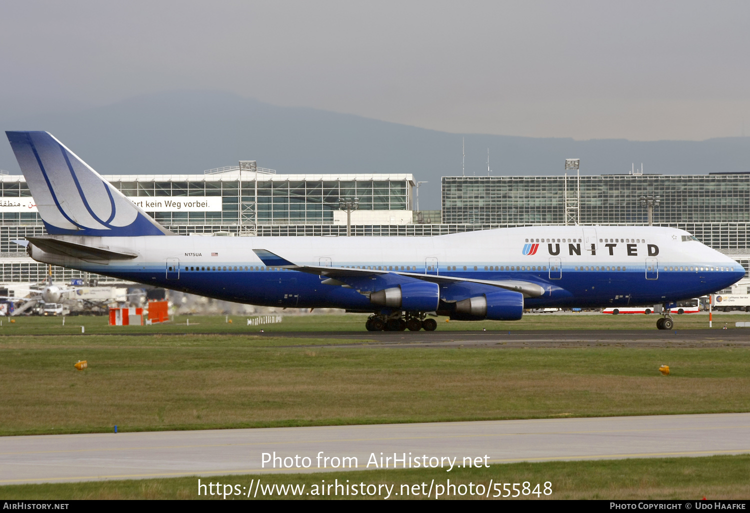 Aircraft Photo of N175UA | Boeing 747-422 | United Airlines | AirHistory.net #555848