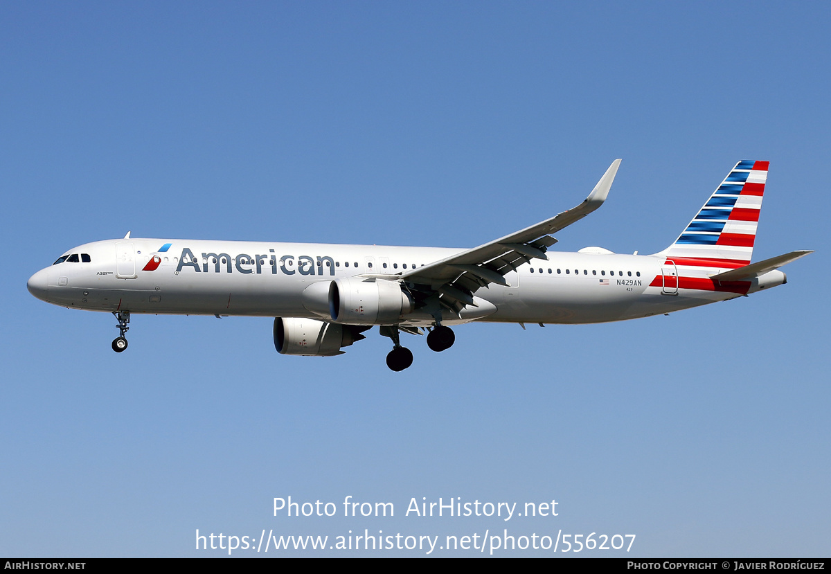 Aircraft Photo of N429AN | Airbus A321-253NX | American Airlines | AirHistory.net #556207