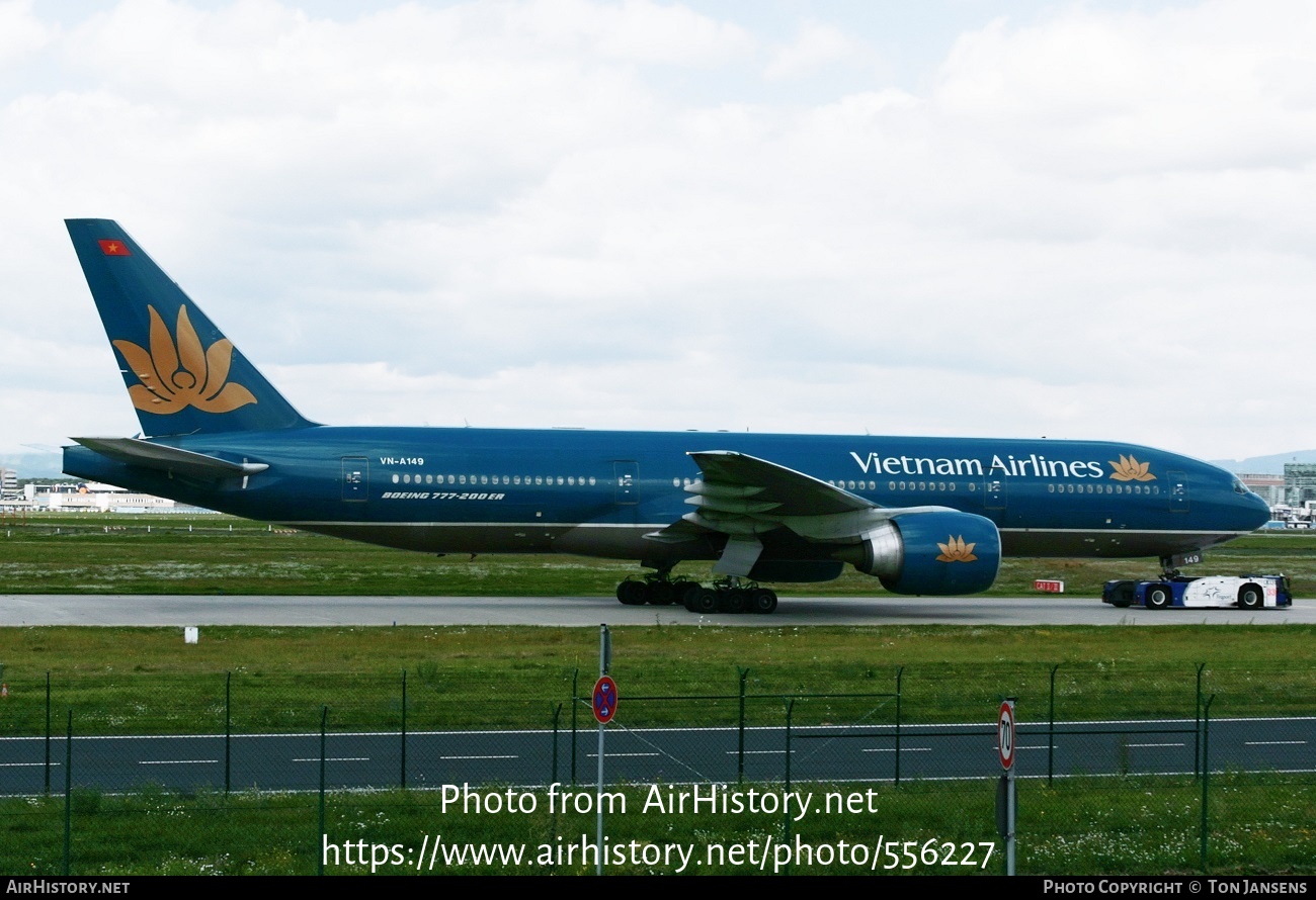 Aircraft Photo of VN-A149 | Boeing 777-2Q8/ER | Vietnam Airlines | AirHistory.net #556227