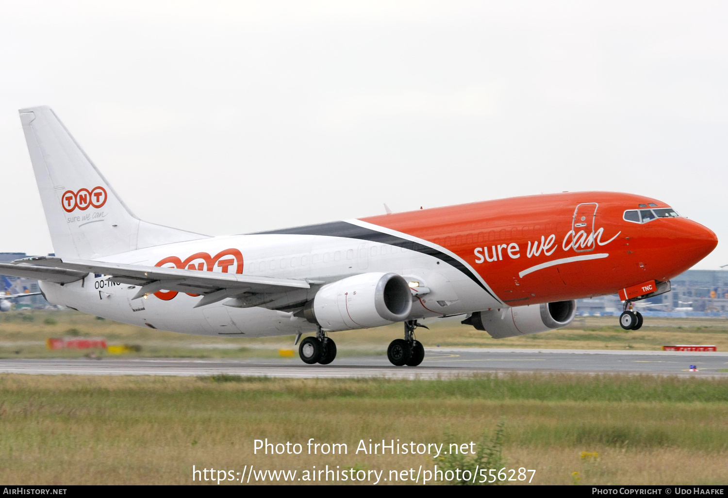 Aircraft Photo of OO-TNC | Boeing 737-301(SF) | TNT Airways | AirHistory.net #556287