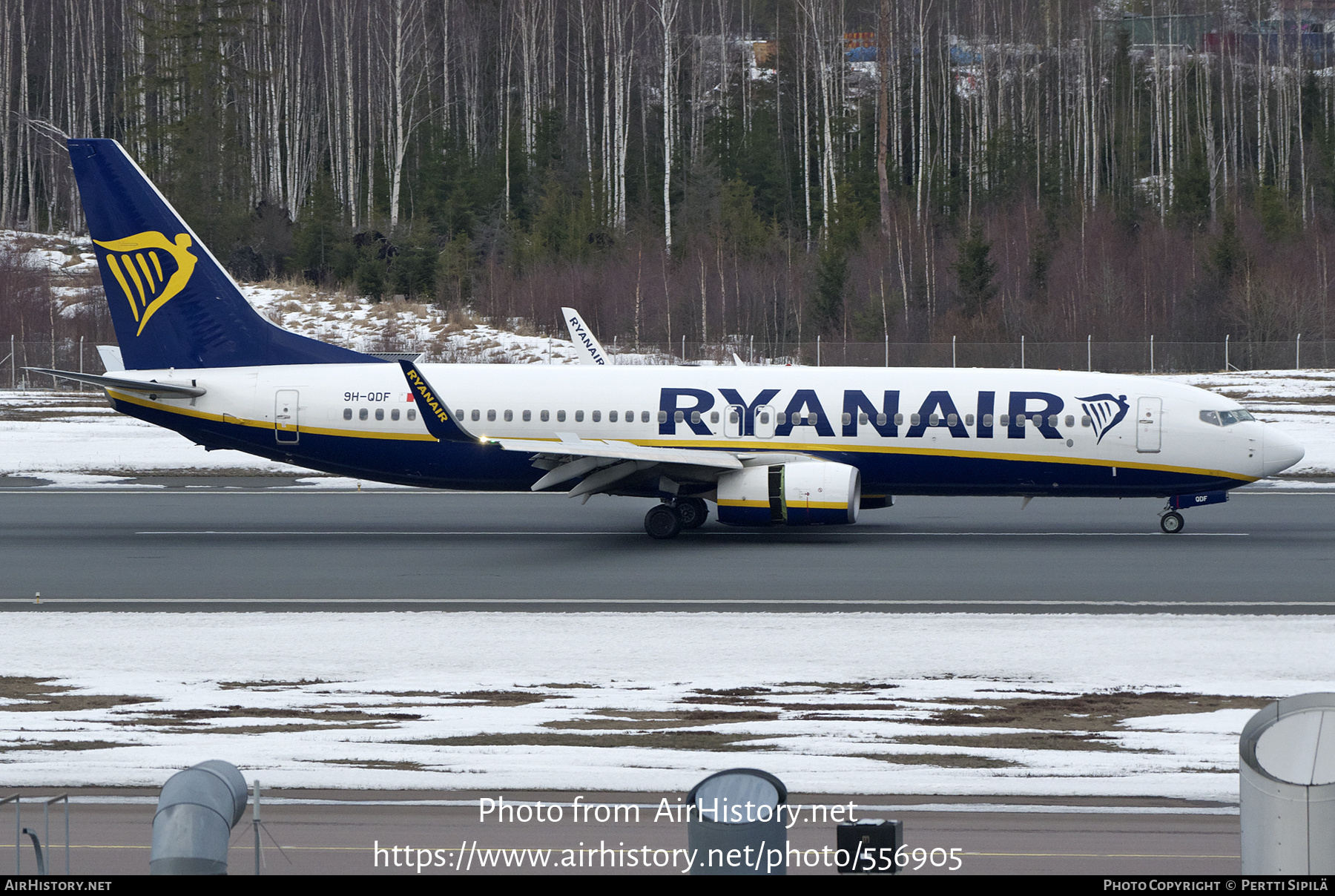 Aircraft Photo of 9H-QDF | Boeing 737-800 | Ryanair | AirHistory.net #556905