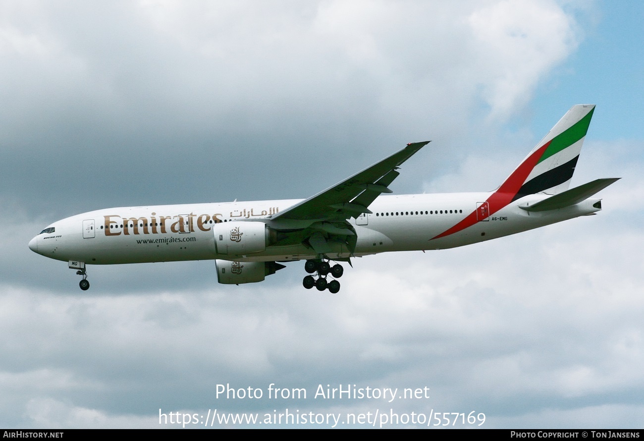 Aircraft Photo of A6-EMG | Boeing 777-21H/ER | Emirates | AirHistory.net #557169