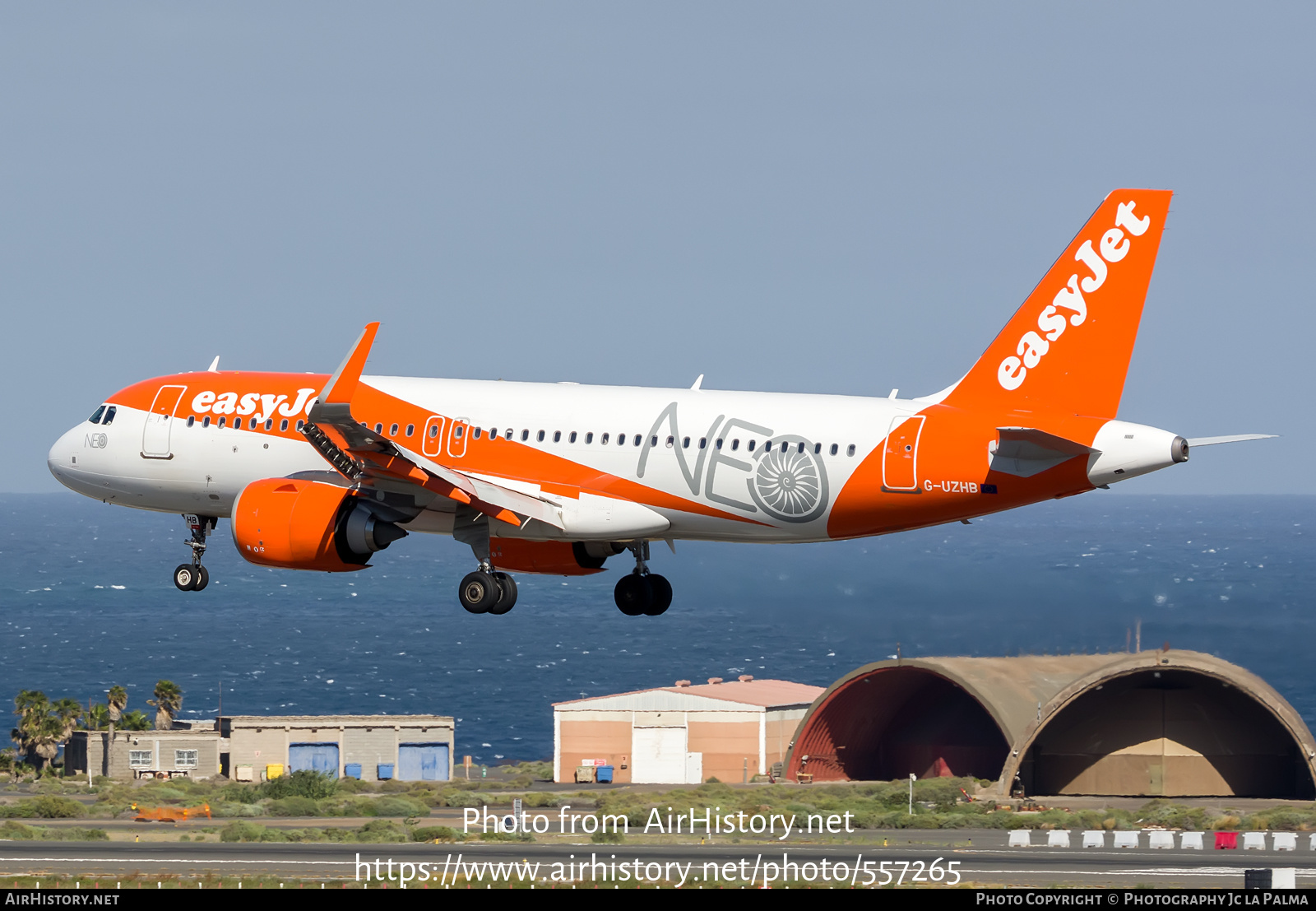 Aircraft Photo of G-UZHB | Airbus A320-251N | EasyJet | AirHistory.net ...