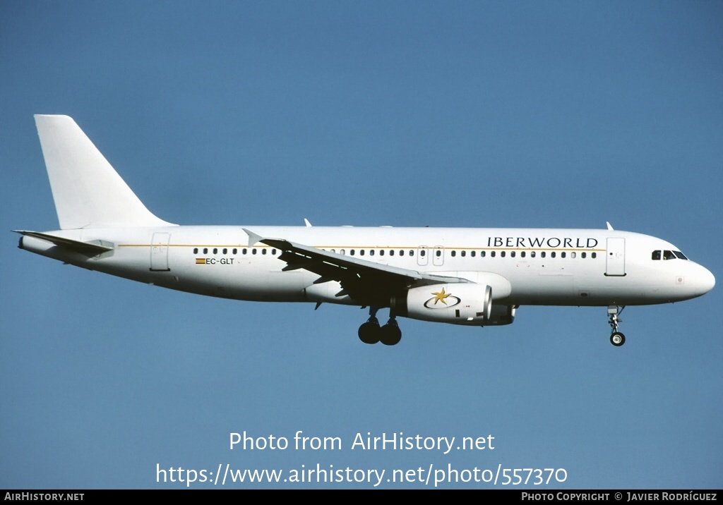 Aircraft Photo of EC-GLT | Airbus A320-231 | Iberworld Airlines | AirHistory.net #557370