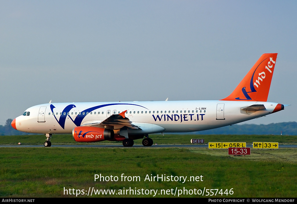 Aircraft Photo of I-LINH | Airbus A320-231 | Wind Jet | AirHistory.net #557446