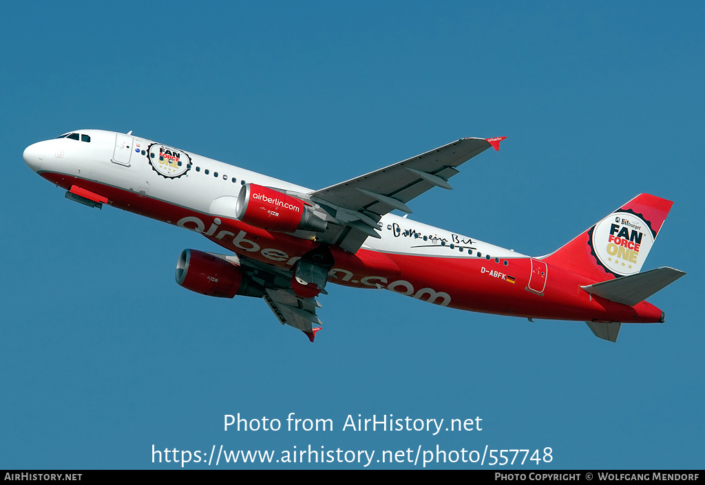 Aircraft Photo of D-ABFK | Airbus A320-214 | Air Berlin | AirHistory.net #557748