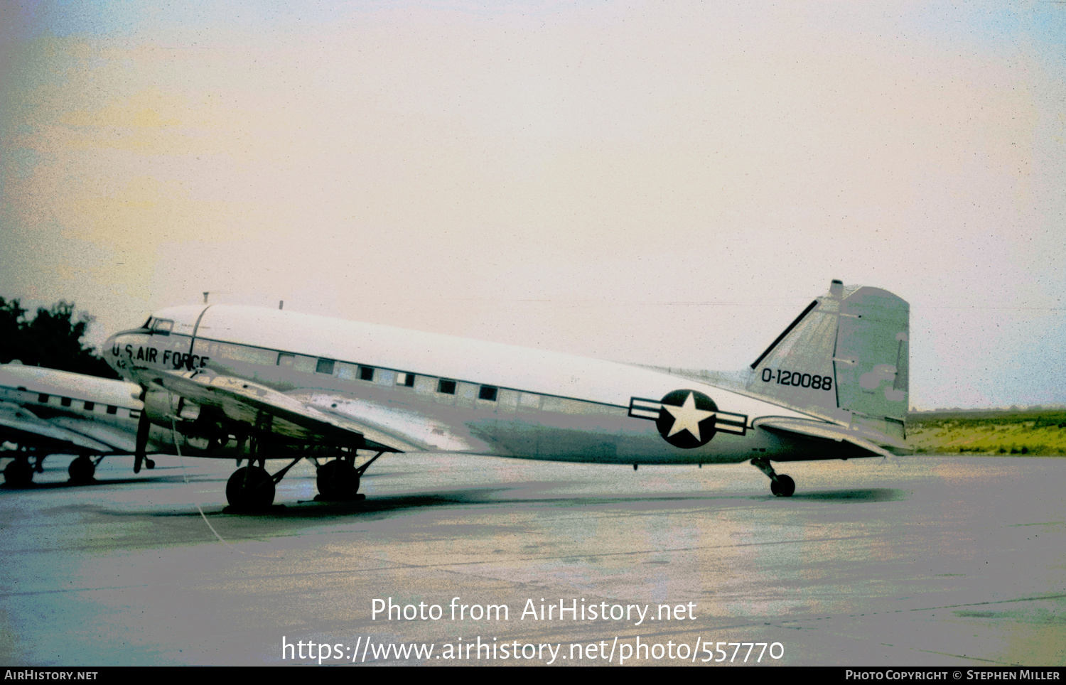 Aircraft Photo of 41-20088 / 0-120088 | Douglas VC-53 Skytrooper | USA - Air Force | AirHistory.net #557770