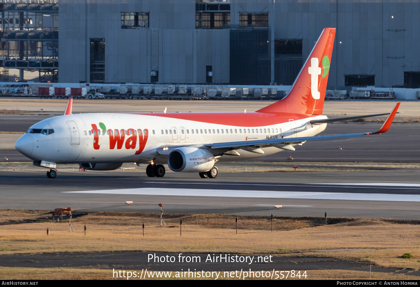 Aircraft Photo of HL8326 | Boeing 737-8AS | T'way Air | AirHistory.net #557844