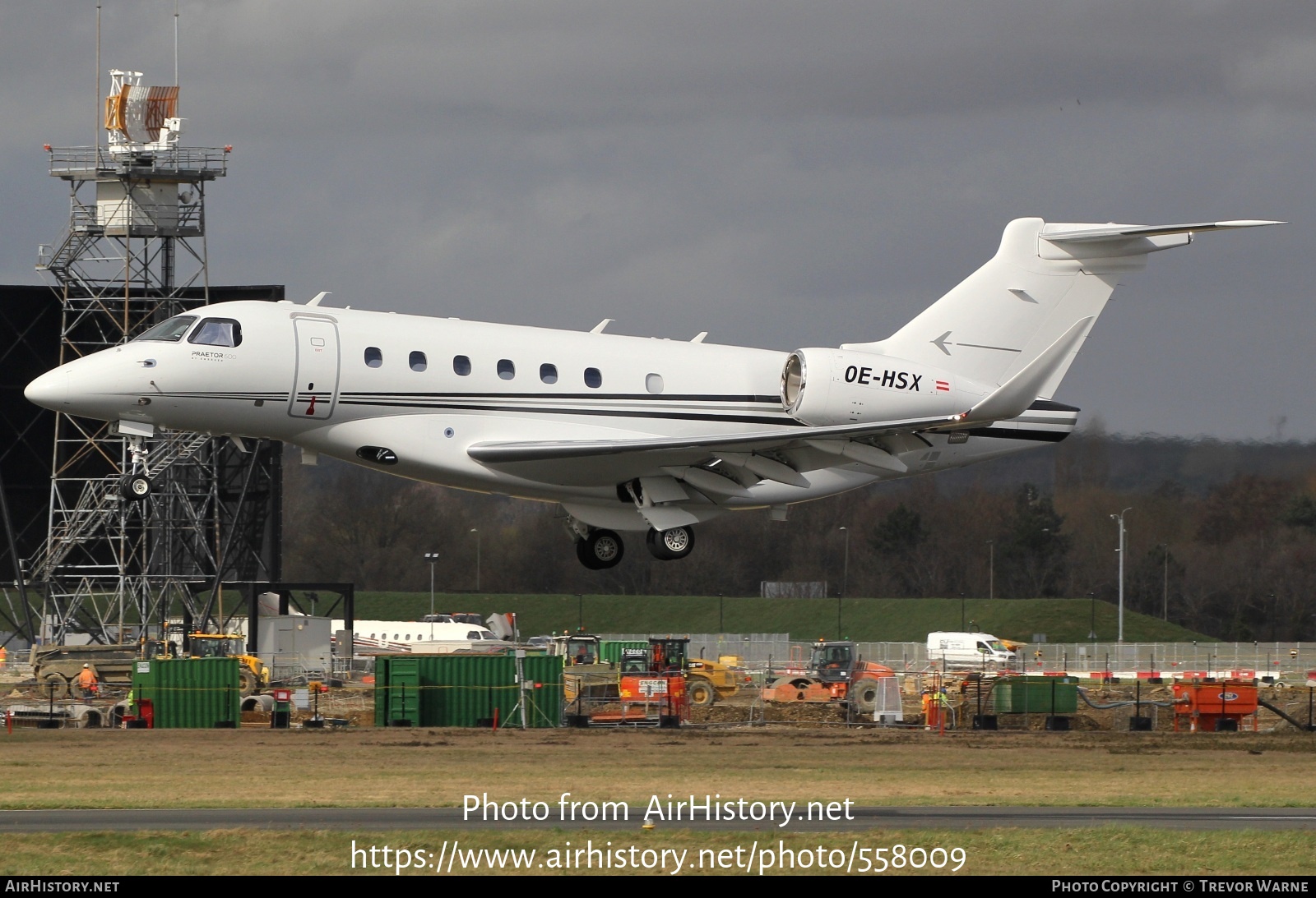 Aircraft Photo of OE-HSX | Embraer EMB-550 Praetor 600 | AirHistory.net #558009