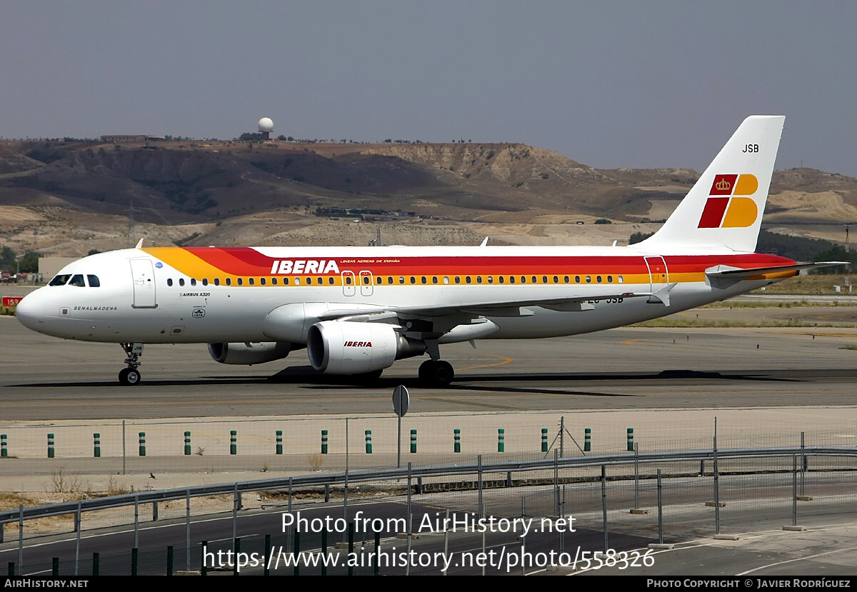 Aircraft Photo of EC-JSB | Airbus A320-214 | Iberia | AirHistory.net #558326