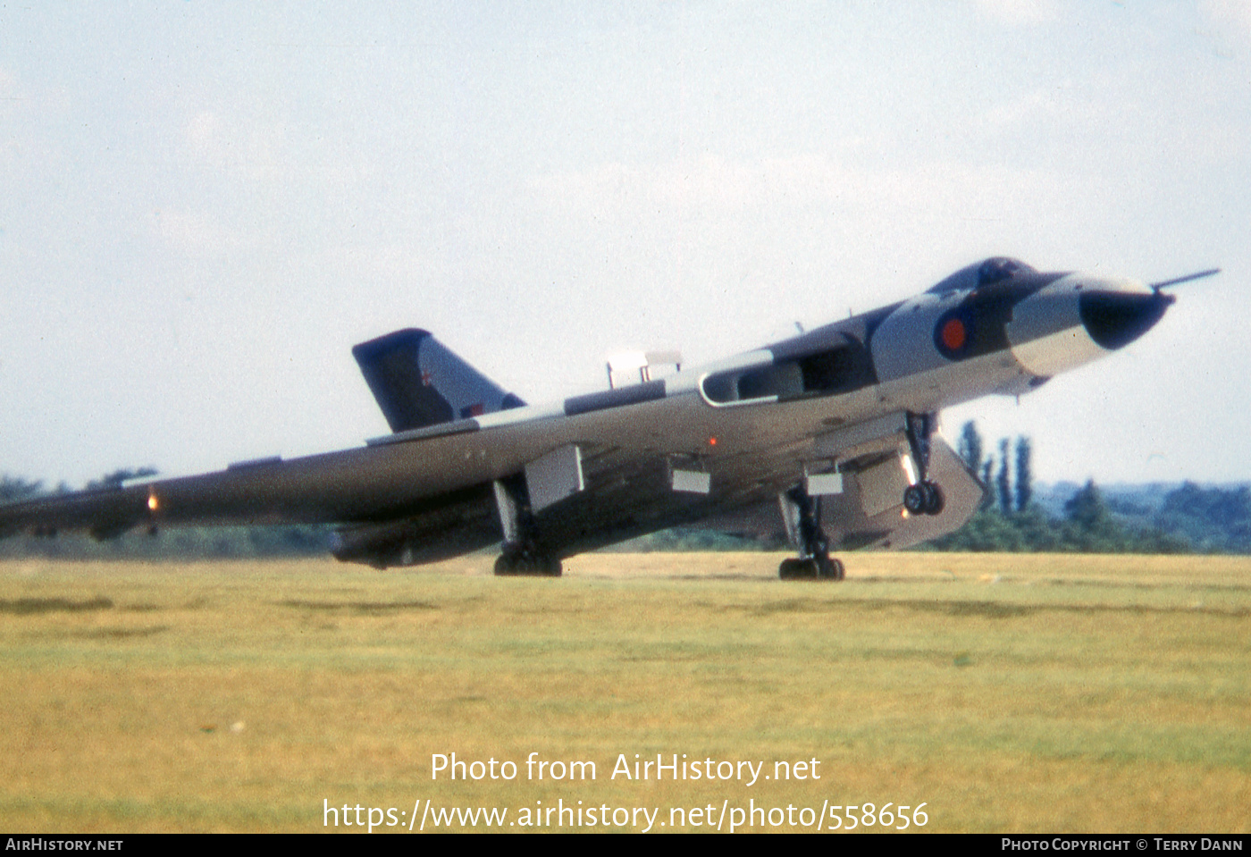 Aircraft Photo of XH557 | Avro 698 Vulcan B.2 | UK - Air Force | AirHistory.net #558656