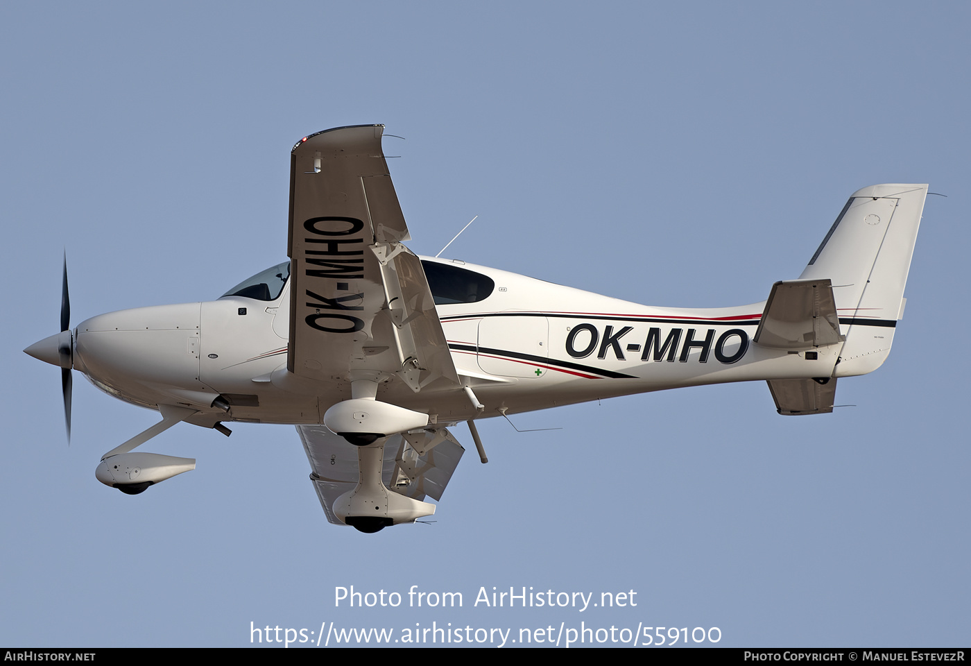 Aircraft Photo of OK-MHO | Cirrus SR-22 G6 | AirHistory.net #559100