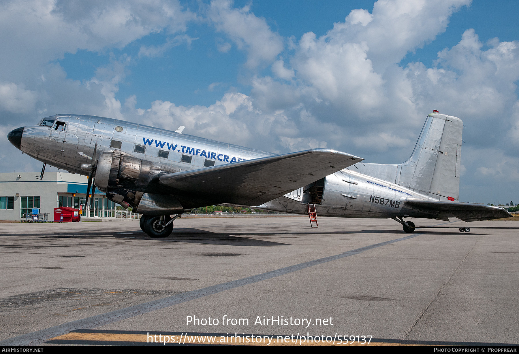 Aircraft Photo Of N587MB | Douglas C-117D (DC-3S) | TMF Aircraft ...