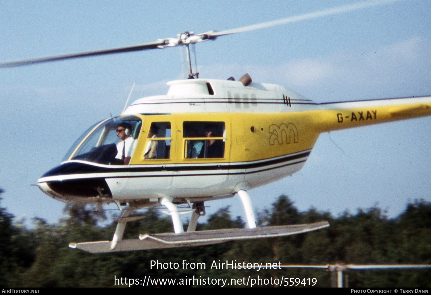 Aircraft Photo of G-AXAY | Bell 206A JetRanger | Alan Mann | AirHistory ...