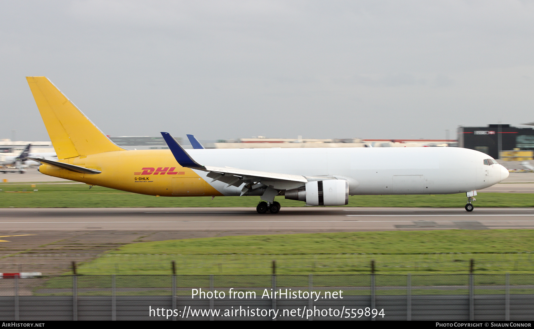 Aircraft Photo of G-DHLK | Boeing 767-3JHF | DHL International | AirHistory.net #559894