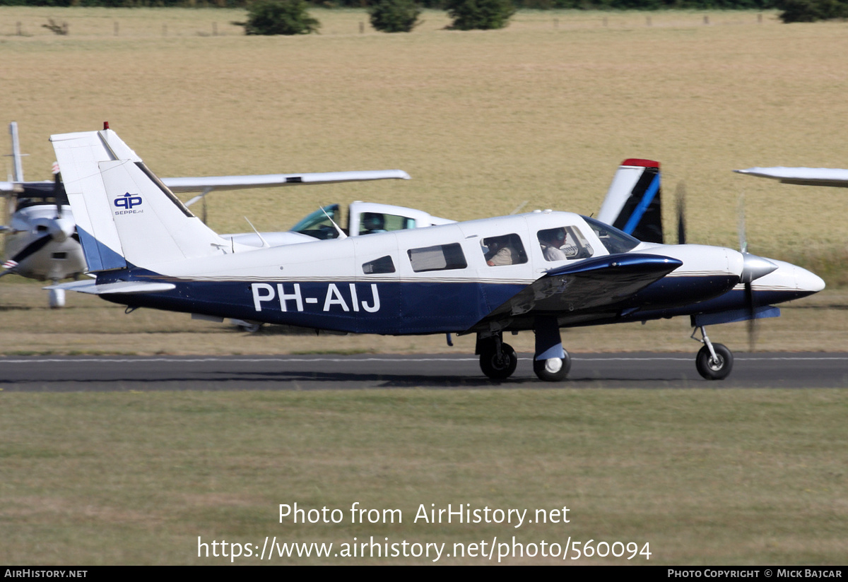 Aircraft Photo of PH-AIJ | Piper PA-34-200T Seneca II | AirHistory.net #560094