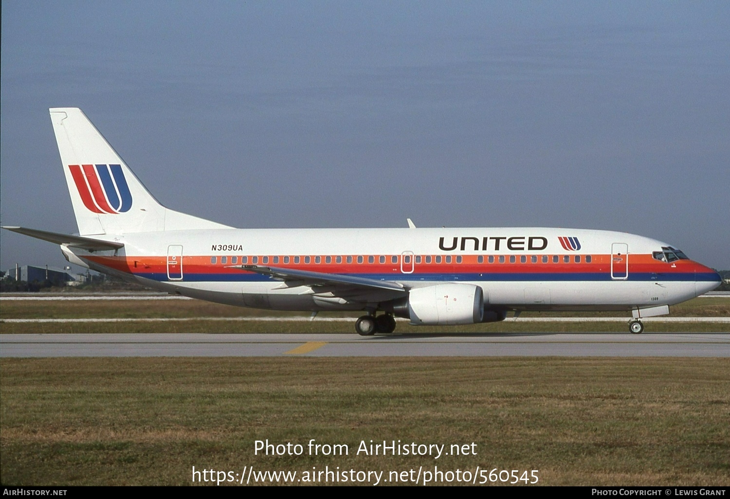 Aircraft Photo of N309UA | Boeing 737-322 | United Airlines | AirHistory.net #560545