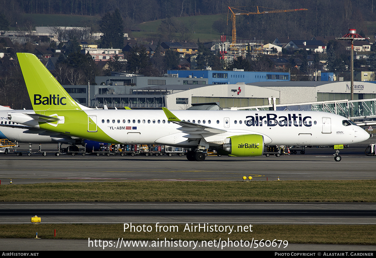 Aircraft Photo of YL-ABM | Airbus A220-371 (BD-500-1A11) | AirBaltic | AirHistory.net #560679