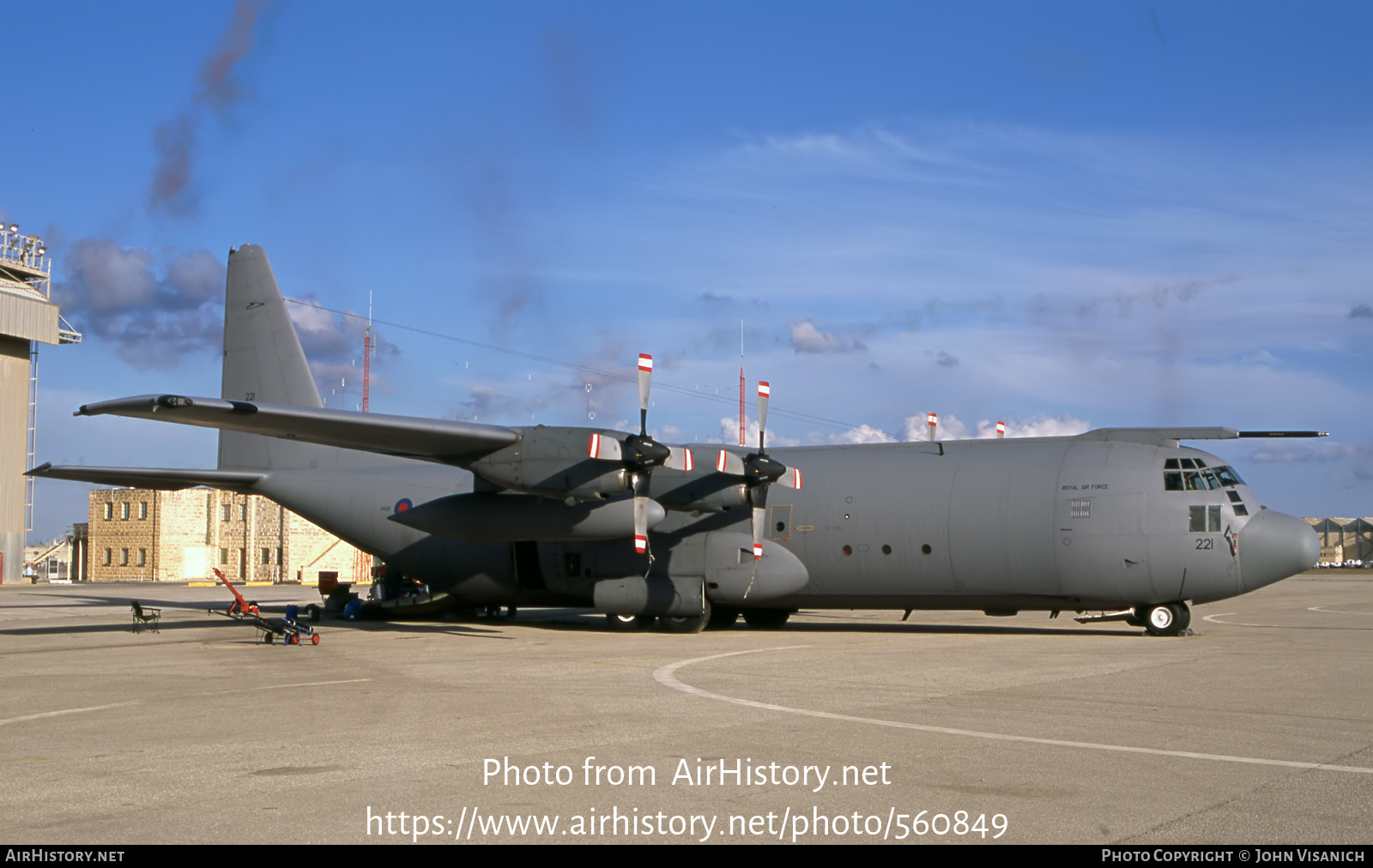 Aircraft Photo of XV221 | Lockheed C-130K Hercules C3P (L-382) | UK - Air Force | AirHistory.net #560849