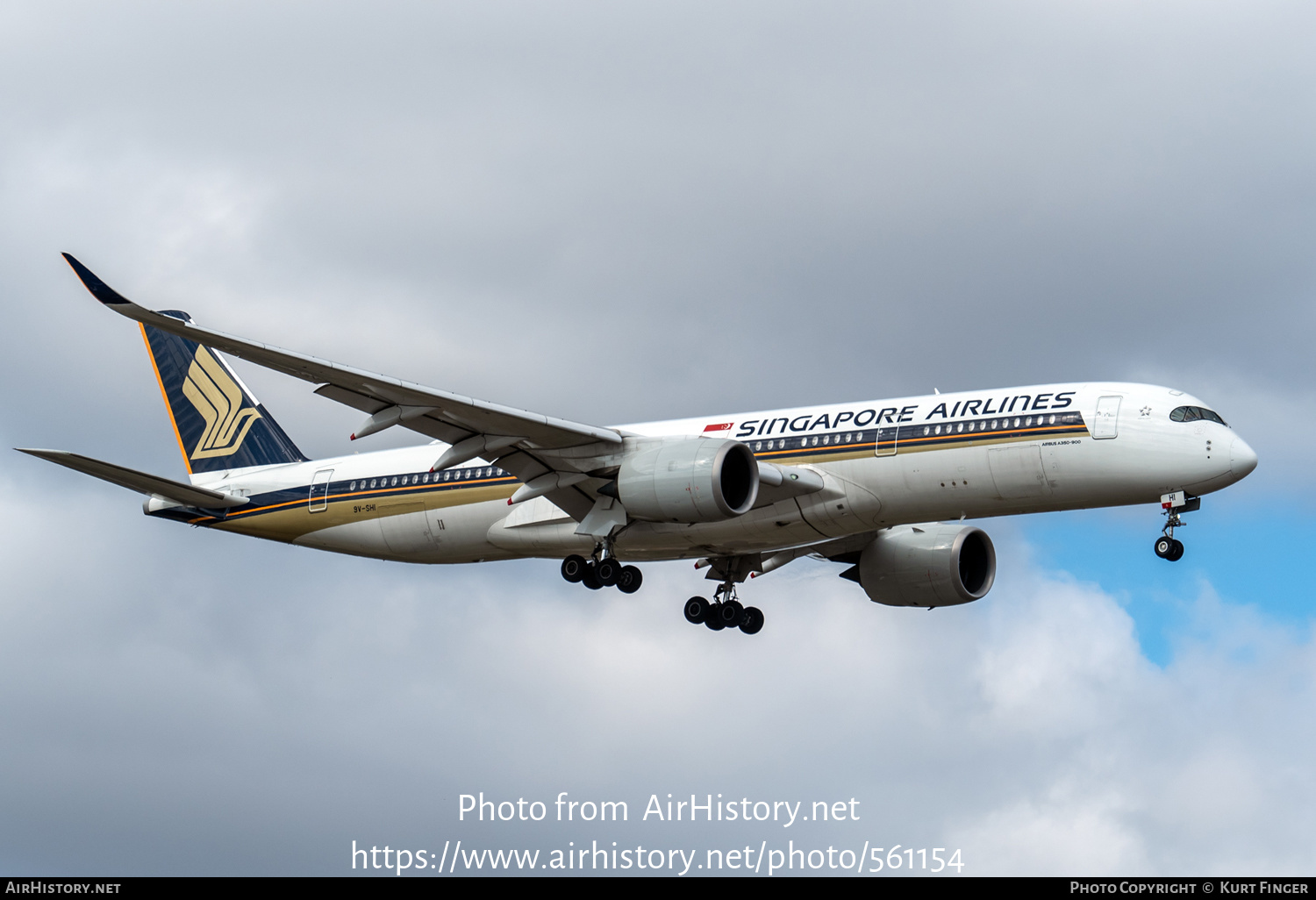 Aircraft Photo of 9V-SHI | Airbus A350-941 | Singapore Airlines ...