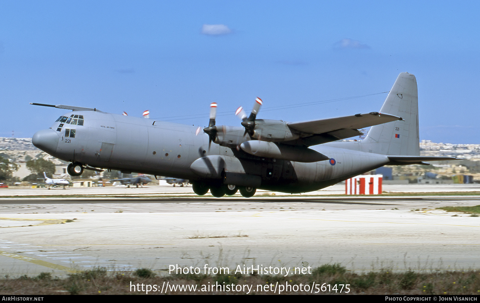 Aircraft Photo of XV221 | Lockheed C-130K Hercules C3P (L-382) | UK - Air Force | AirHistory.net #561475
