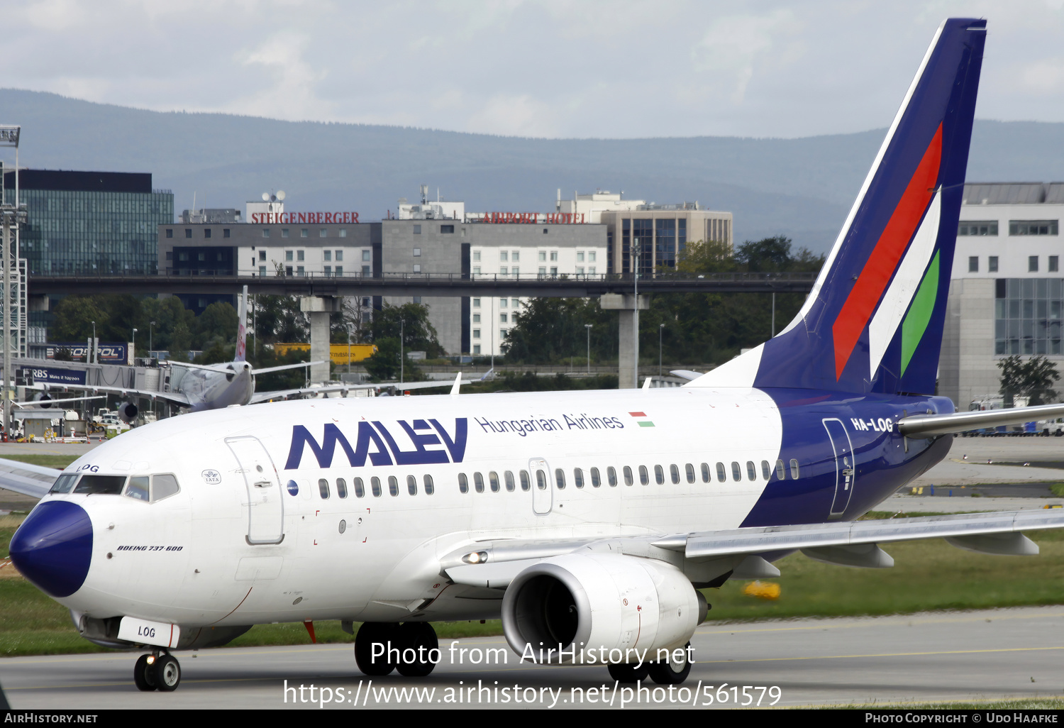 Aircraft Photo of HA-LOG | Boeing 737-6Q8 | Malév - Hungarian Airlines | AirHistory.net #561579