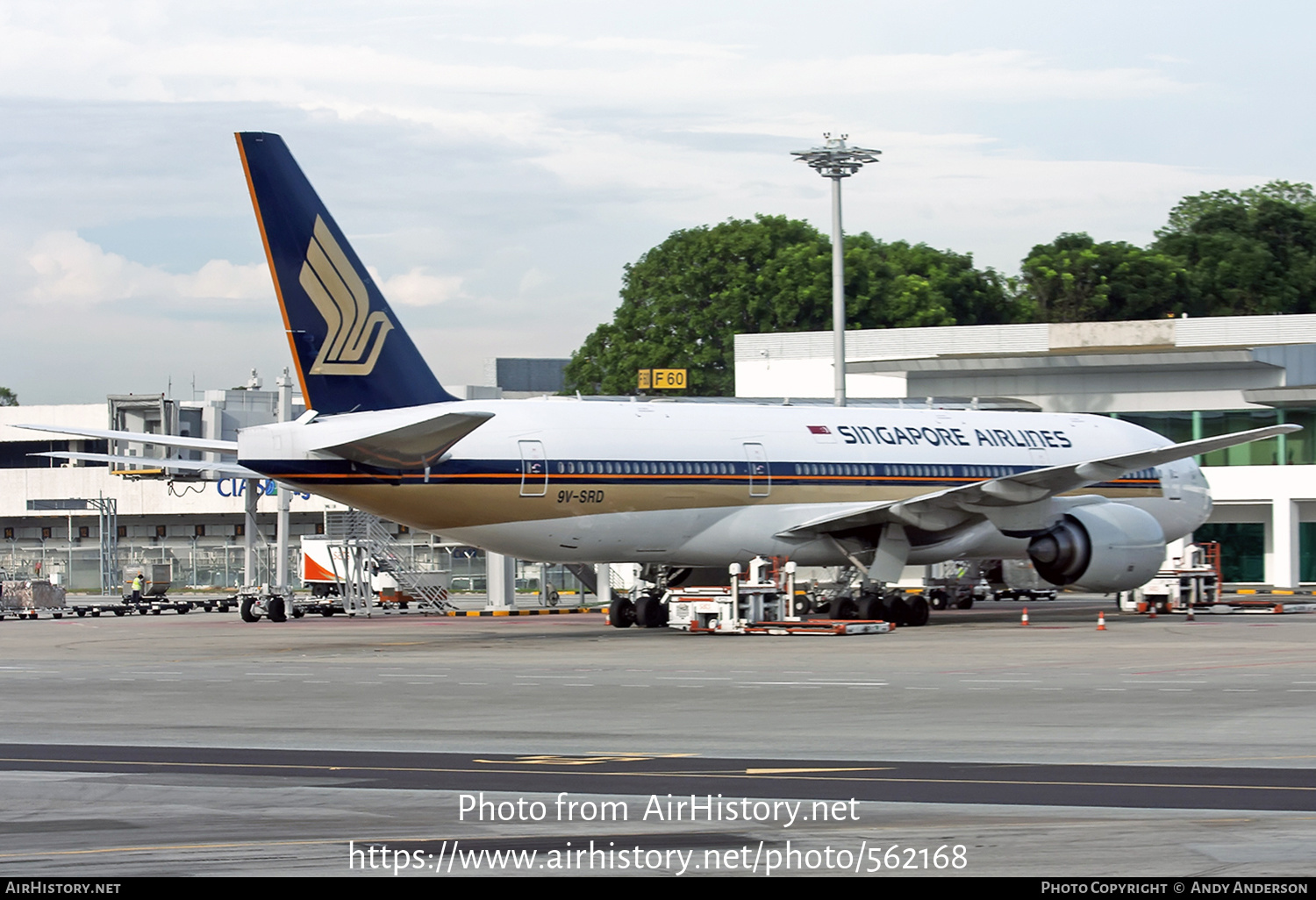 Aircraft Photo of 9V-SRD | Boeing 777-212/ER | Singapore Airlines | AirHistory.net #562168