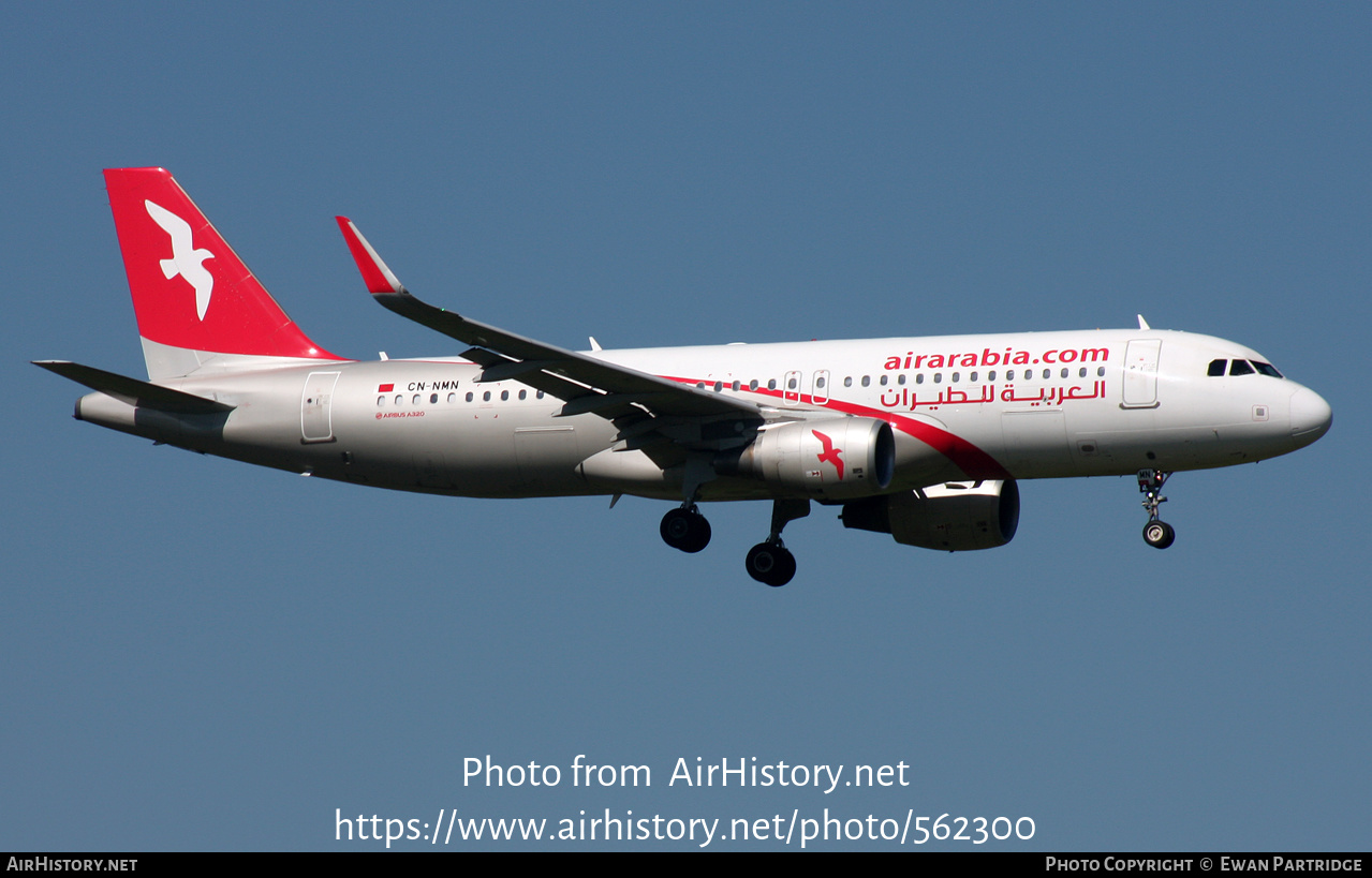 Aircraft Photo of CN-NMN | Airbus A320-214 | Air Arabia | AirHistory.net #562300