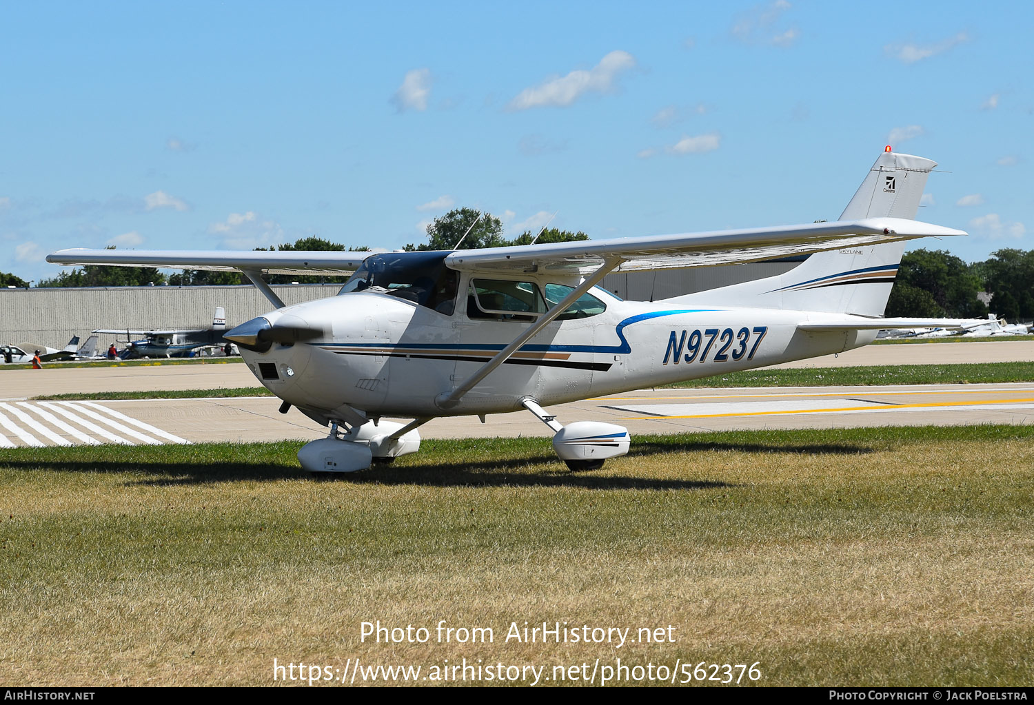 Aircraft Photo of N97237 | Cessna 182Q Skylane II | AirHistory.net #562376