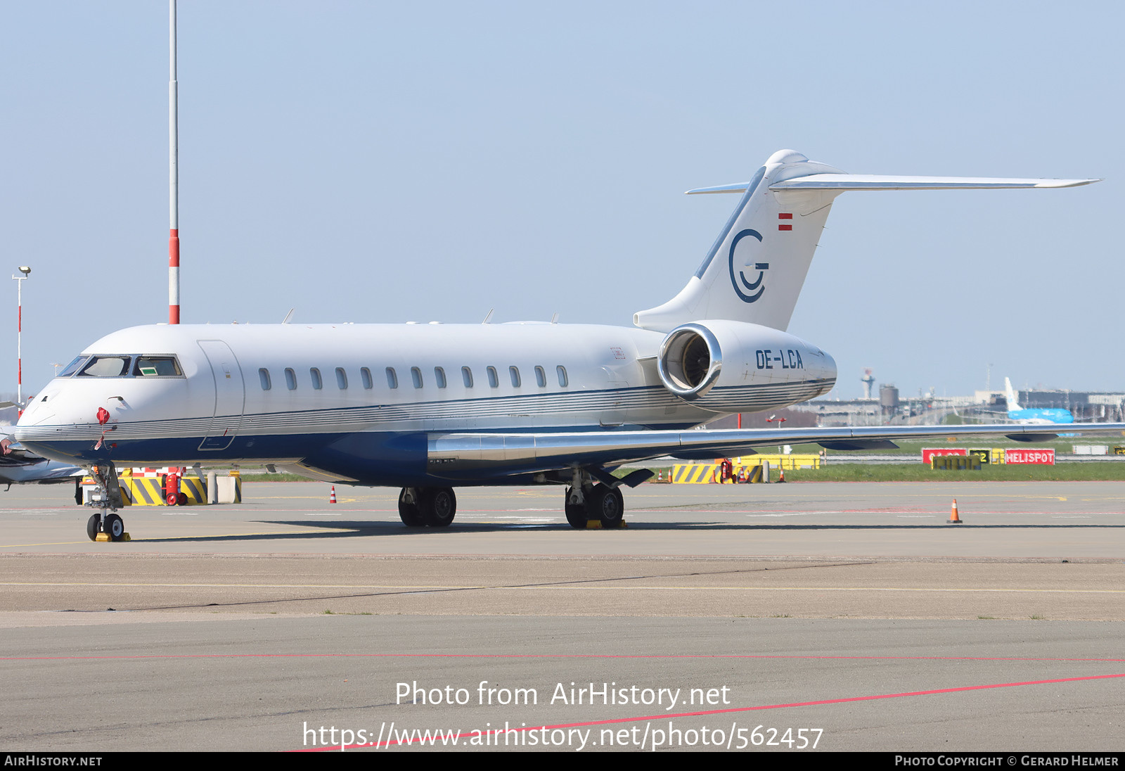 Aircraft Photo of OE-LCA | Bombardier Global Express XRS (BD-700-1A10) | AirHistory.net #562457