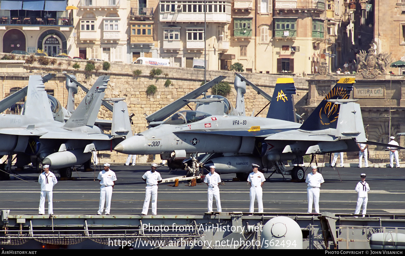 Aircraft Photo of 164201 | McDonnell Douglas F/A-18C Hornet | USA - Navy | AirHistory.net #562494